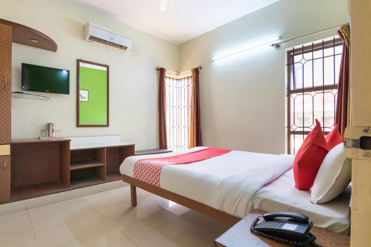 Oyo 10478 Raj Residency Hotel บังกาลอร์ ภายนอก รูปภาพ