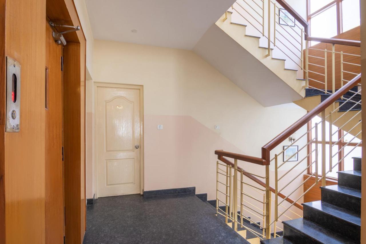 Oyo 10478 Raj Residency Hotel บังกาลอร์ ภายนอก รูปภาพ