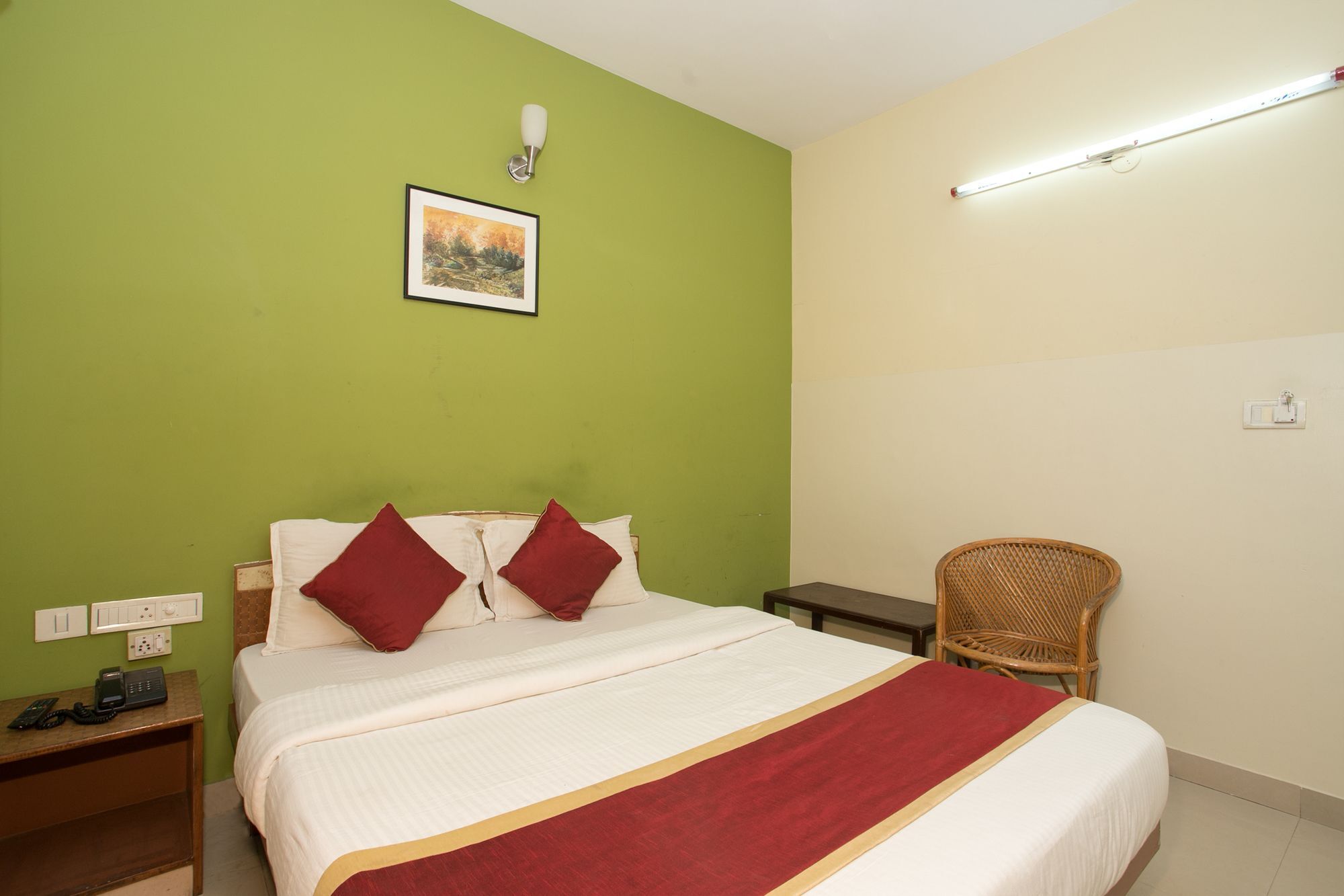 Oyo 10478 Raj Residency Hotel บังกาลอร์ ภายนอก รูปภาพ